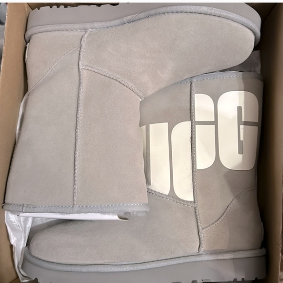 UGG Gray Suede Boots - Picture 10 of 10